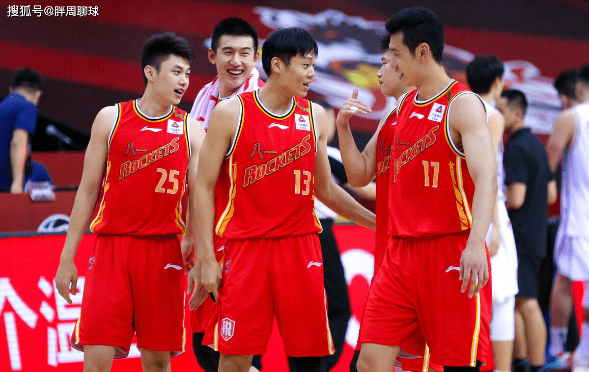 中超赛程吃紧，深圳男篮冲刺阶段门线救险，赛场秩序良好，细节决定成败 